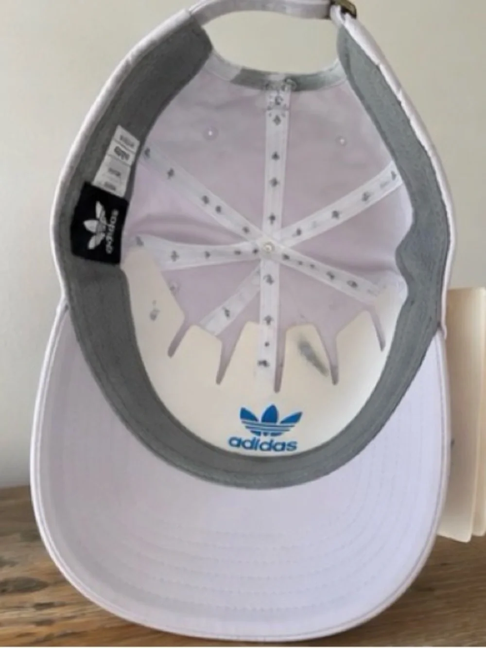 Adidas women’s lilac hat